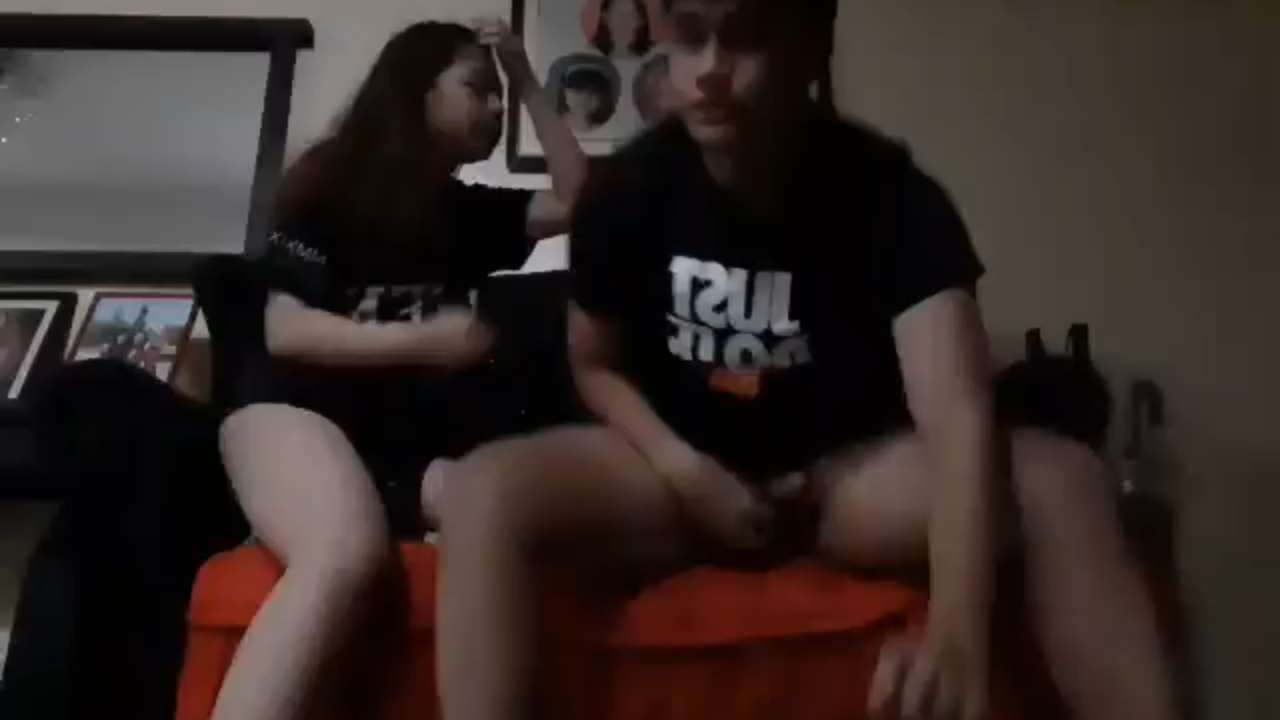 Chinupa sa Sofa si Tropa 4